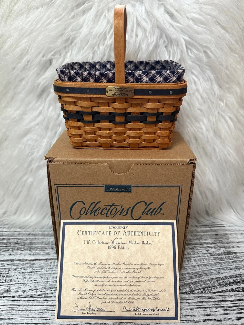 Longaberger JW Collection Miniature Market Basket 1996 Edition - many signatures